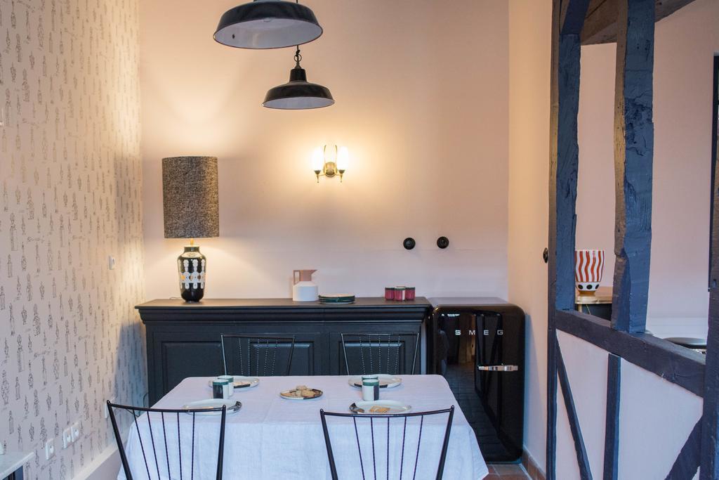 Bed and Breakfast Marnie Et Mister H Rennes Exterior foto