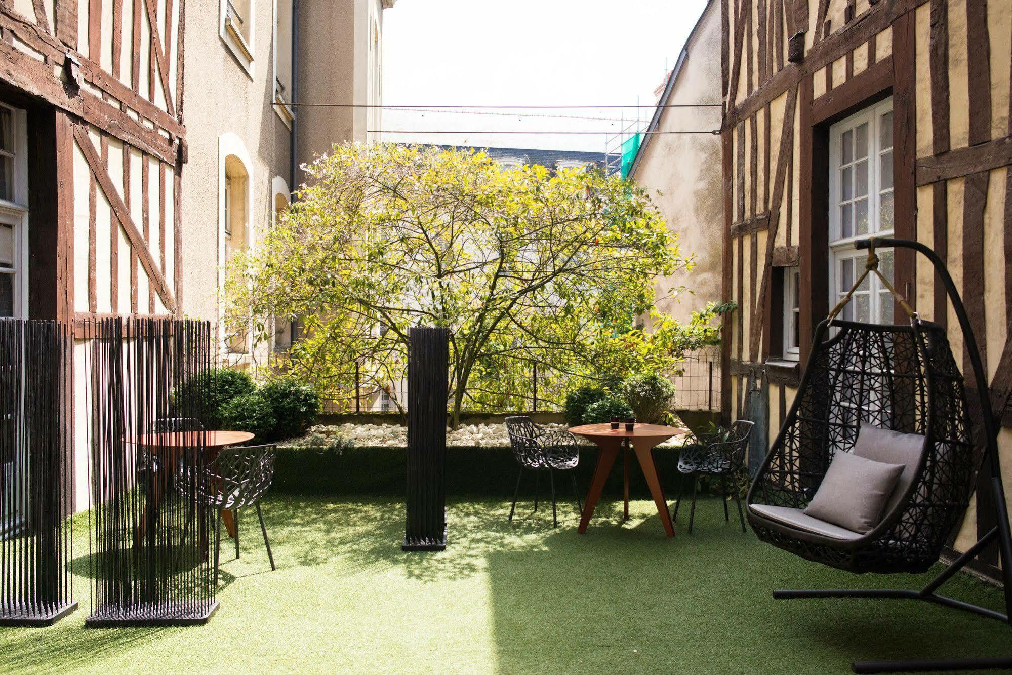 Bed and Breakfast Marnie Et Mister H Rennes Exterior foto